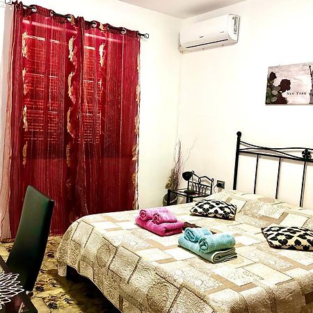 La Maison De Famille Appartamento Indipendente Con Cucina E Lavatrice 奧爾比亞 外观 照片
