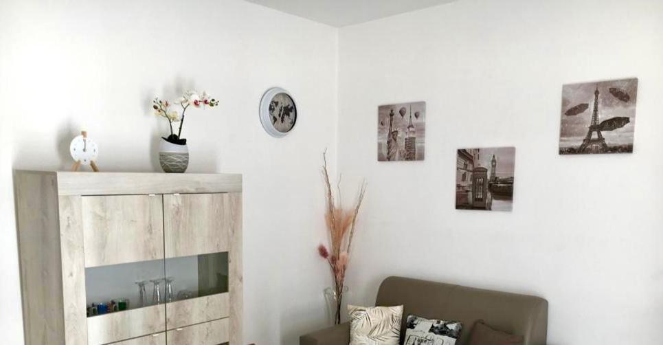 La Maison De Famille Appartamento Indipendente Con Cucina E Lavatrice 奧爾比亞 外观 照片